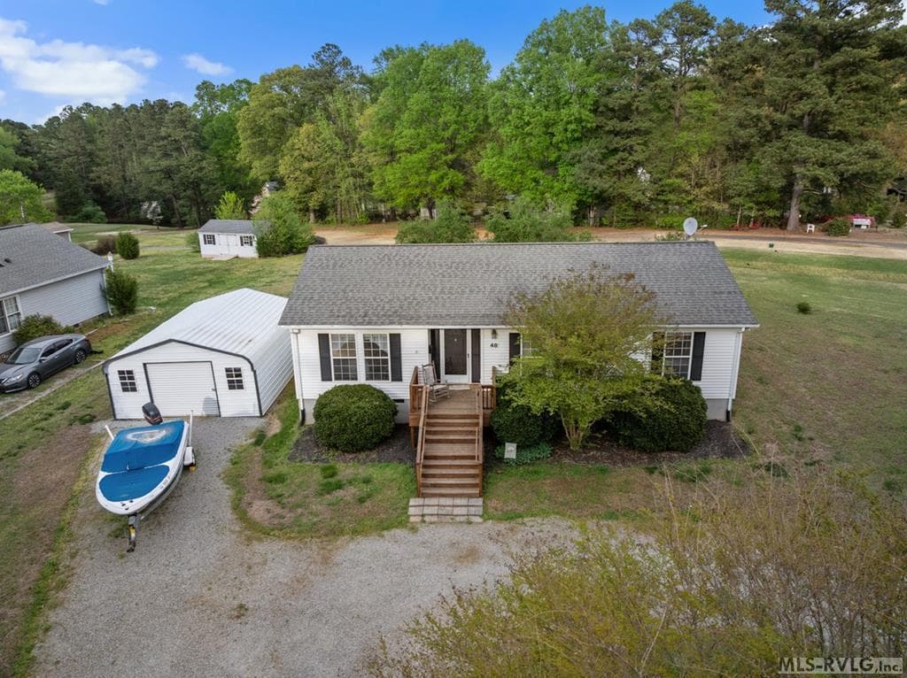 Modular-Off Frame,Residential/Vacation at 48 Longwood Drive, Bracey VA 23919, Bracey, photo 3 of 49