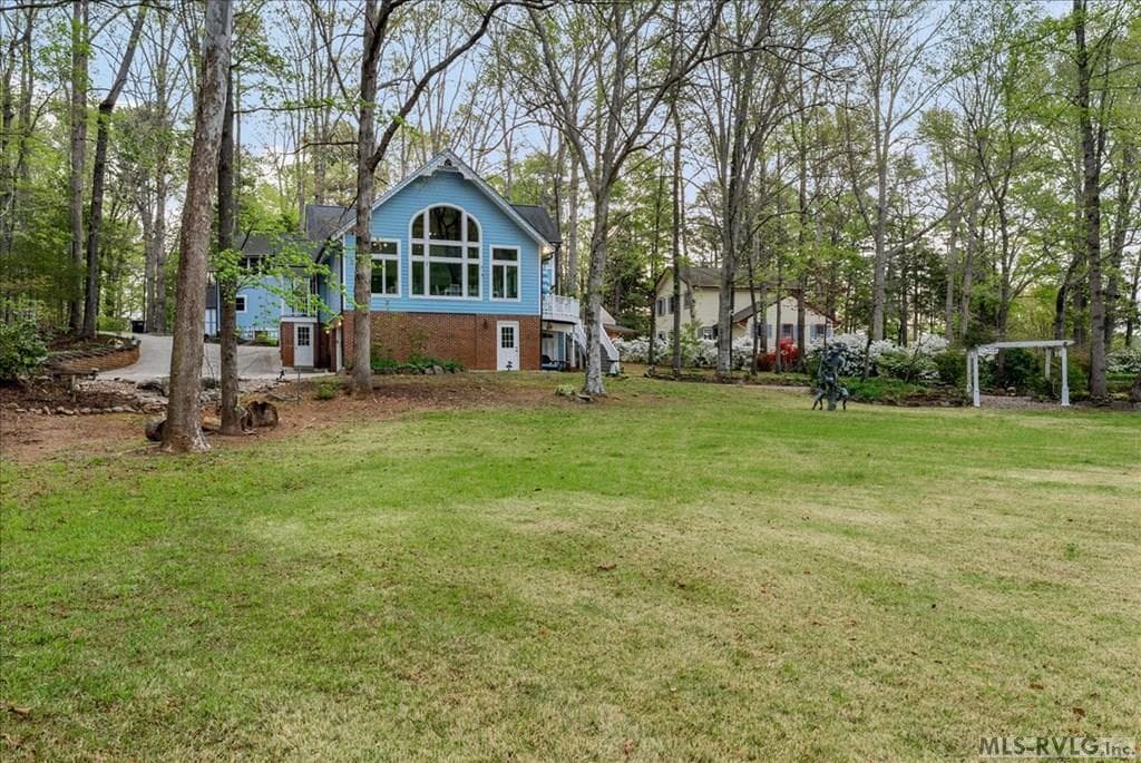 636 Beechwood, Bracey VA 23919 photo 19