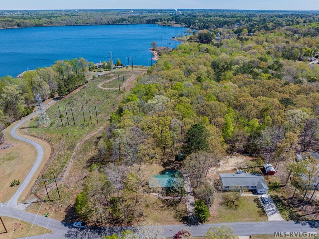 215 Lakeview Drive, Roanoke Rapids NC 27870 photo 63