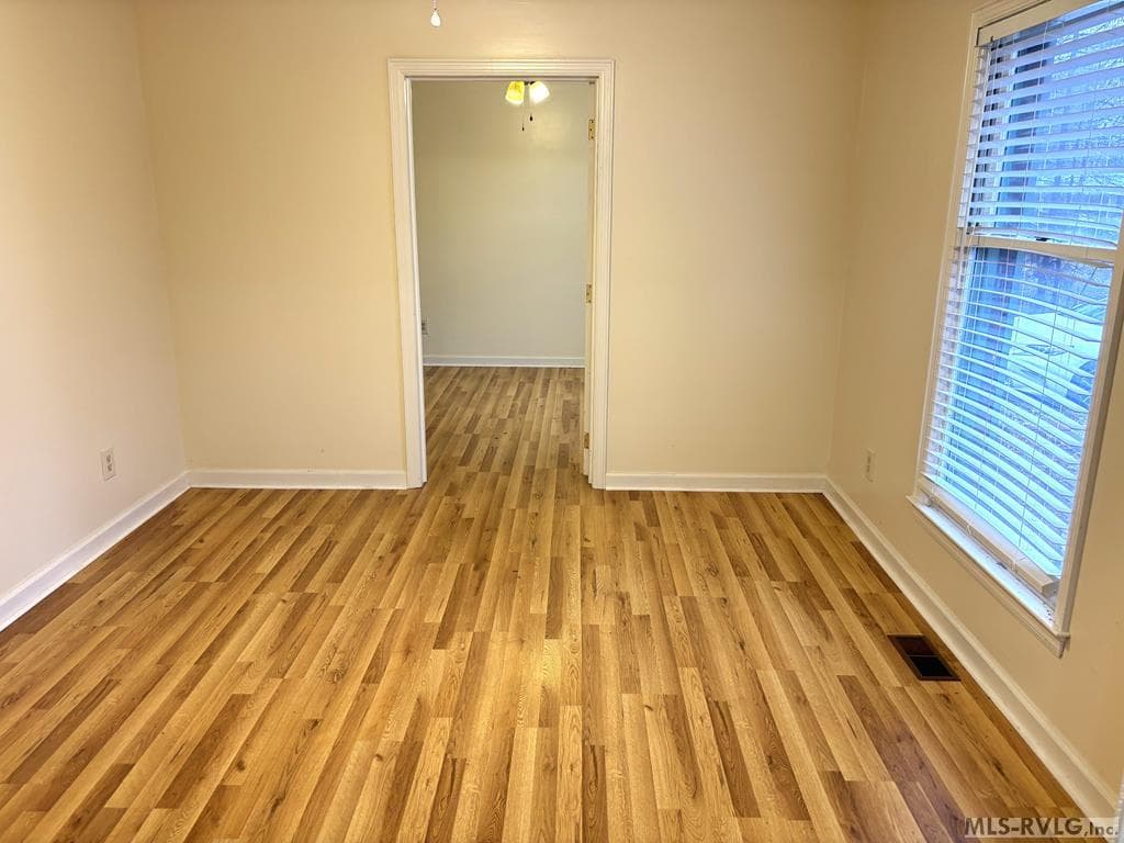 215 Lakeview Drive, Roanoke Rapids NC 27870 photo 15