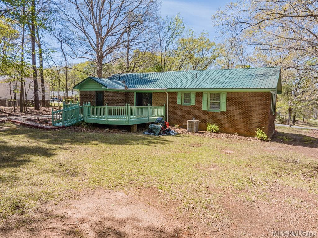215 Lakeview Drive, Roanoke Rapids NC 27870 photo 74