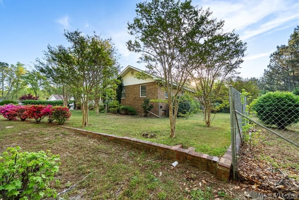 1118 Mapleton Street, Roanoke Rapids NC 27870 photo 3