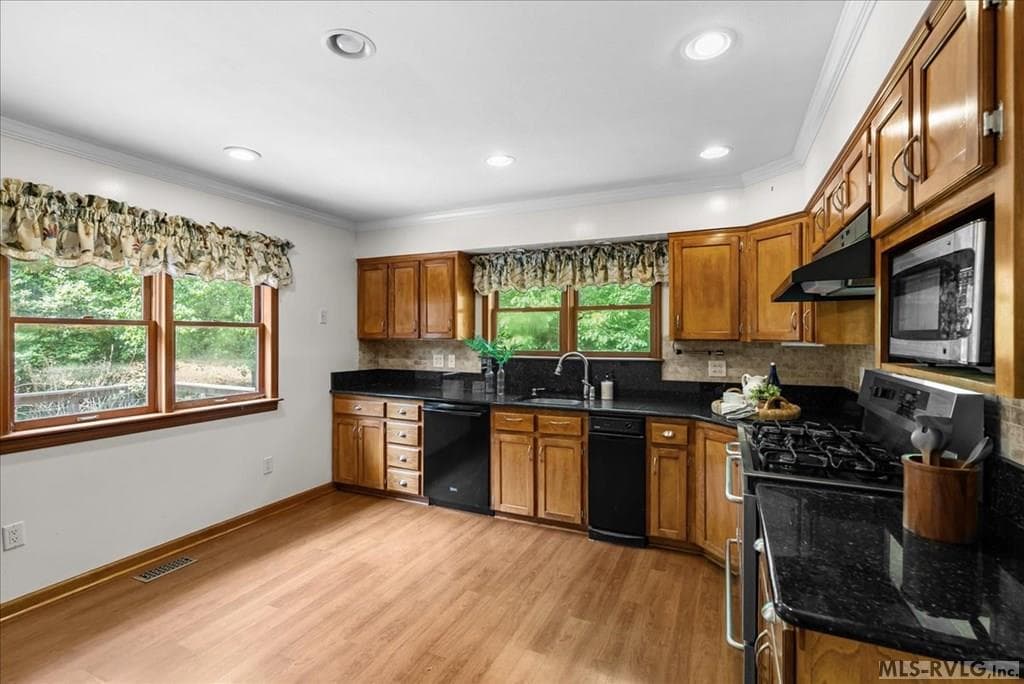 112 Poplar Creek Road, Bracey VA 23919 photo 22