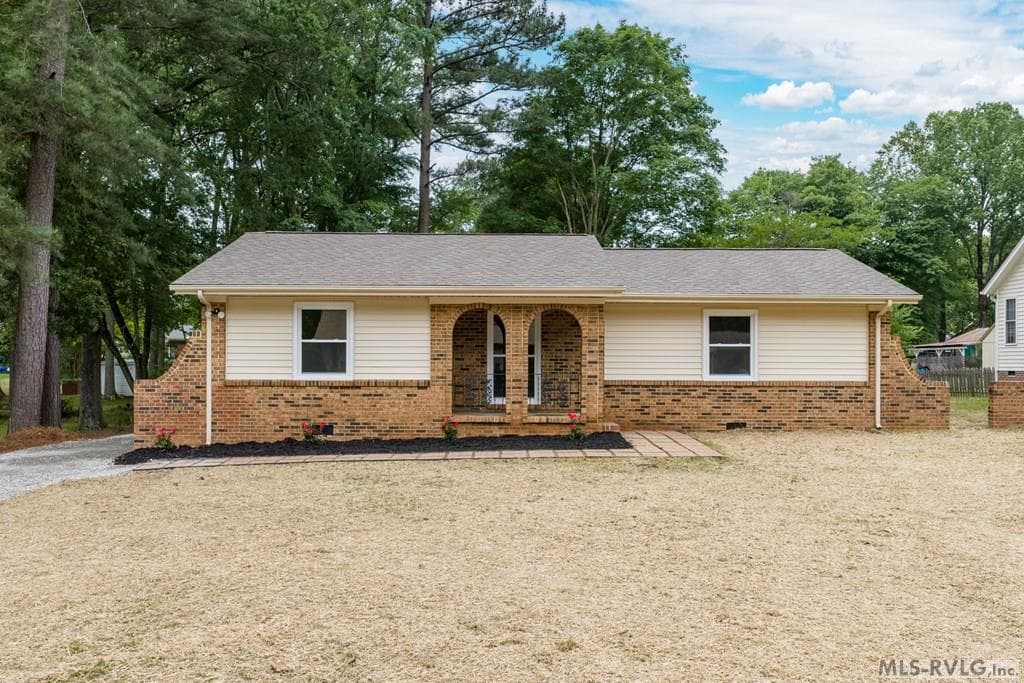 730 Hite Street, South Hill VA 23970 photo 32