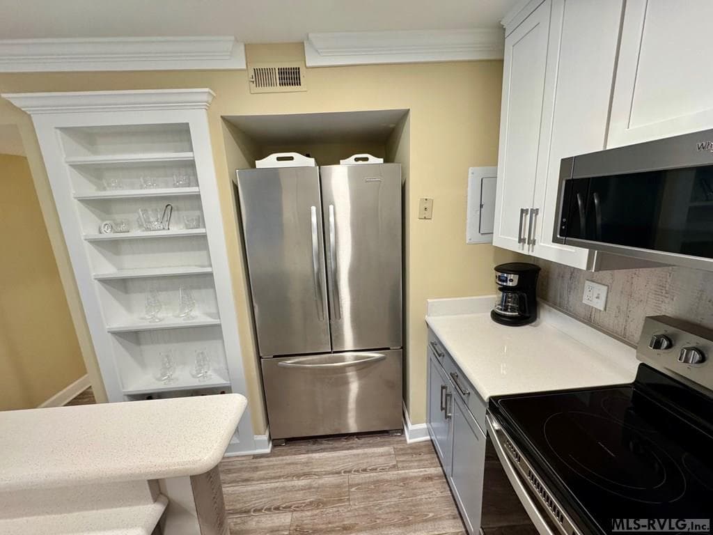 The Kitchen Deatail
