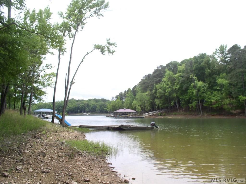 Residential Lot-Restricted,Unimproved Land at 105 Oak Run, Clarksville VA 23927, Clarksville, photo 4 of 13