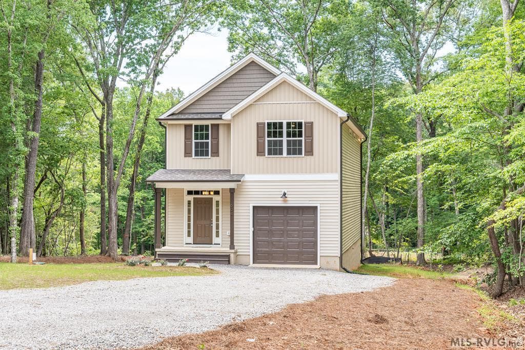 604 Tanglewood Dr, Bracey VA 23919 photo 2