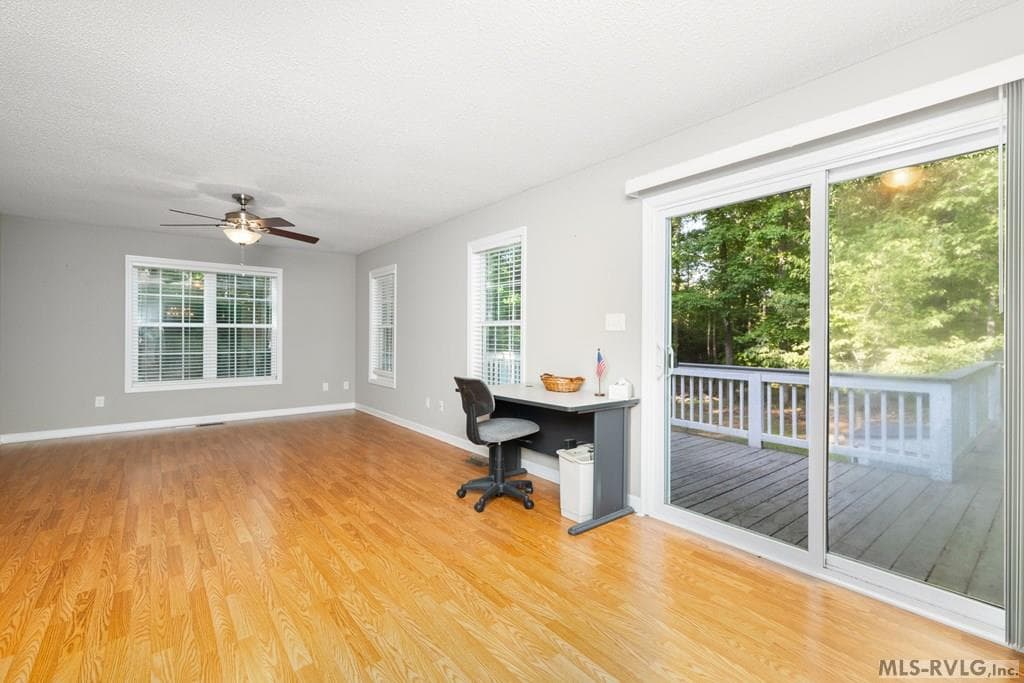 199 N Holiday Dr, Macon NC 27551 photo 9
