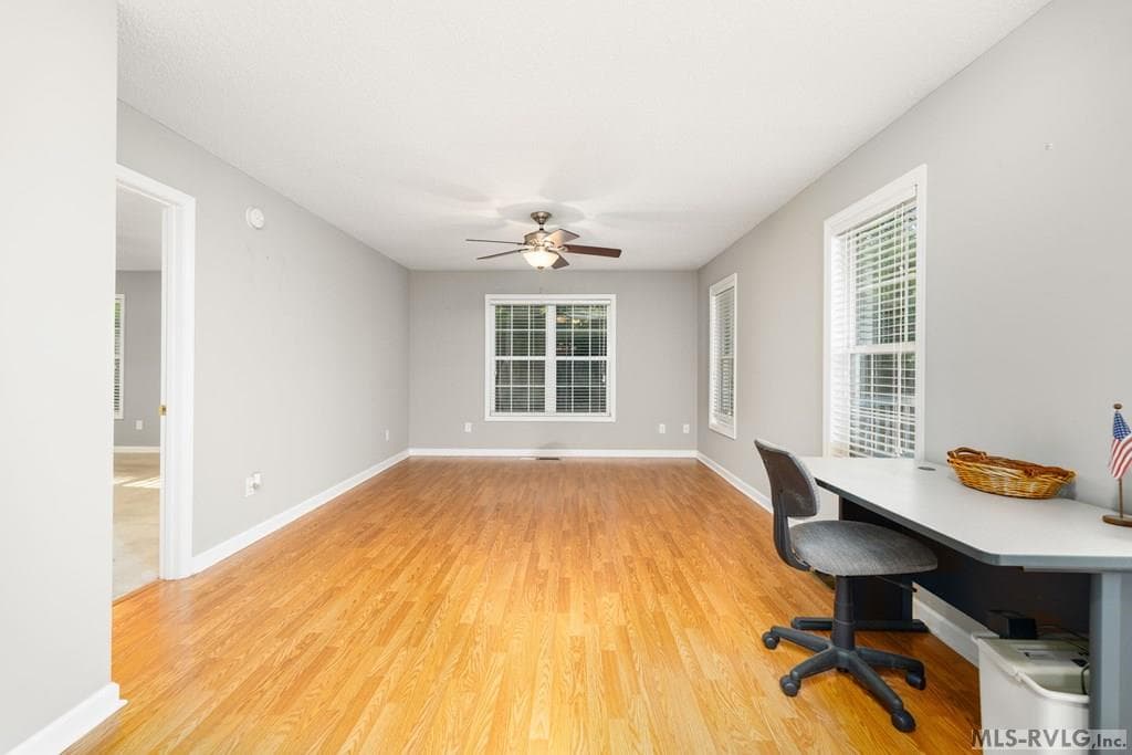 199 N Holiday Dr, Macon NC 27551 photo 10