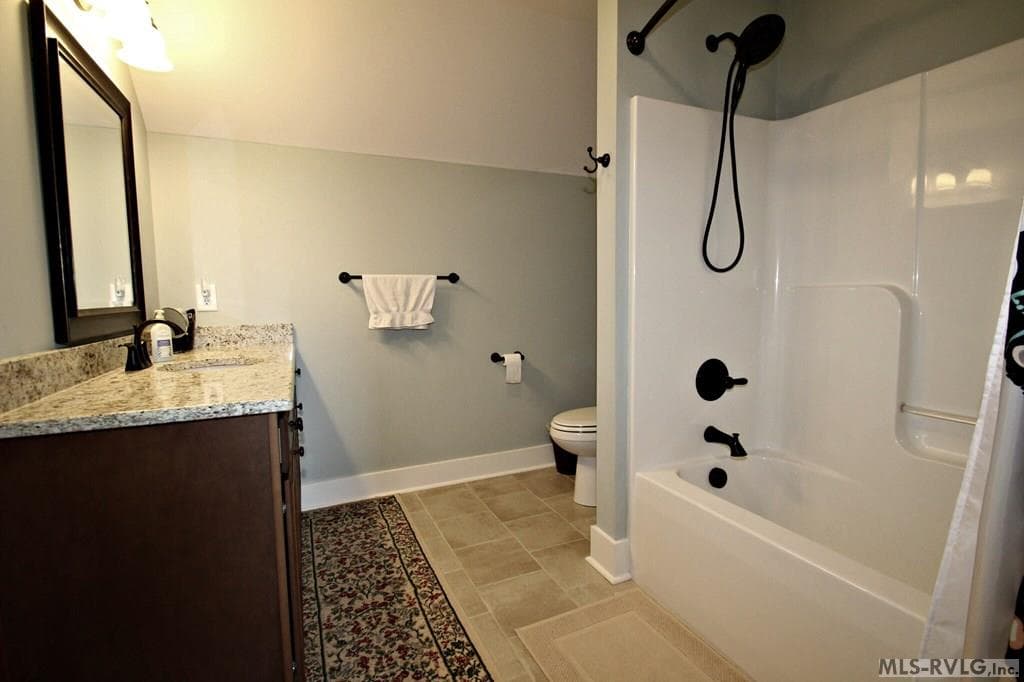 Upstairs Bathroom