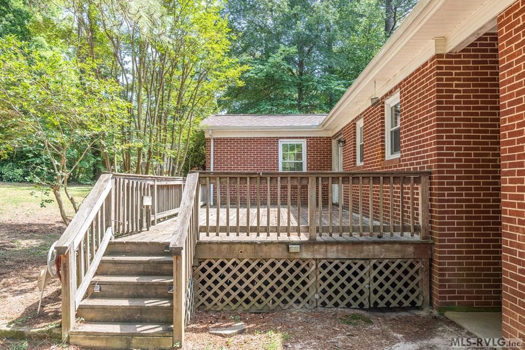322 Pettus St, South Hill VA 23970 photo 11