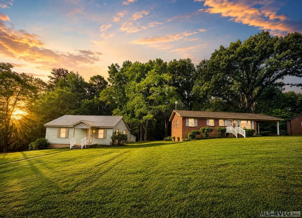 284 Evergreen Road, Clarksville VA 23927