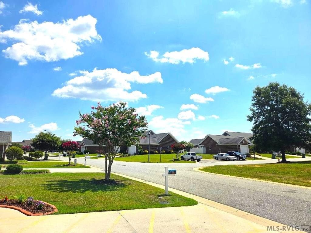 131&133 Savannah Circle, Roanoke Rapids NC 27870 photo 5