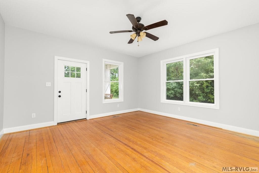 1000 Locust St, South Hill VA 23970 photo 16