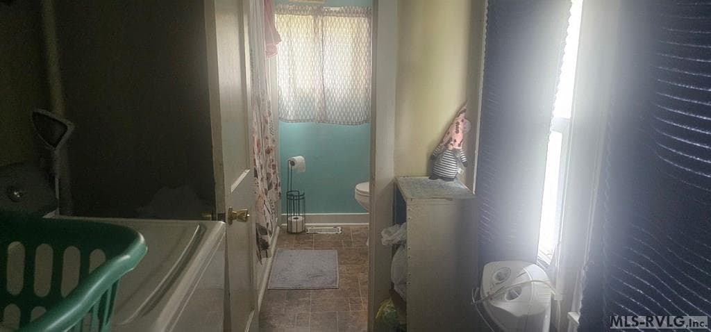 505 Harris St, Roanoke Rapids NC 27870 photo 3