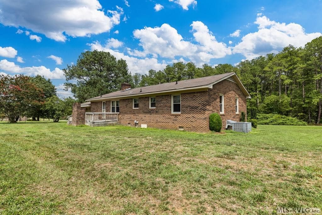 927 Faulcon Rd, Littleton NC 27850 photo 3