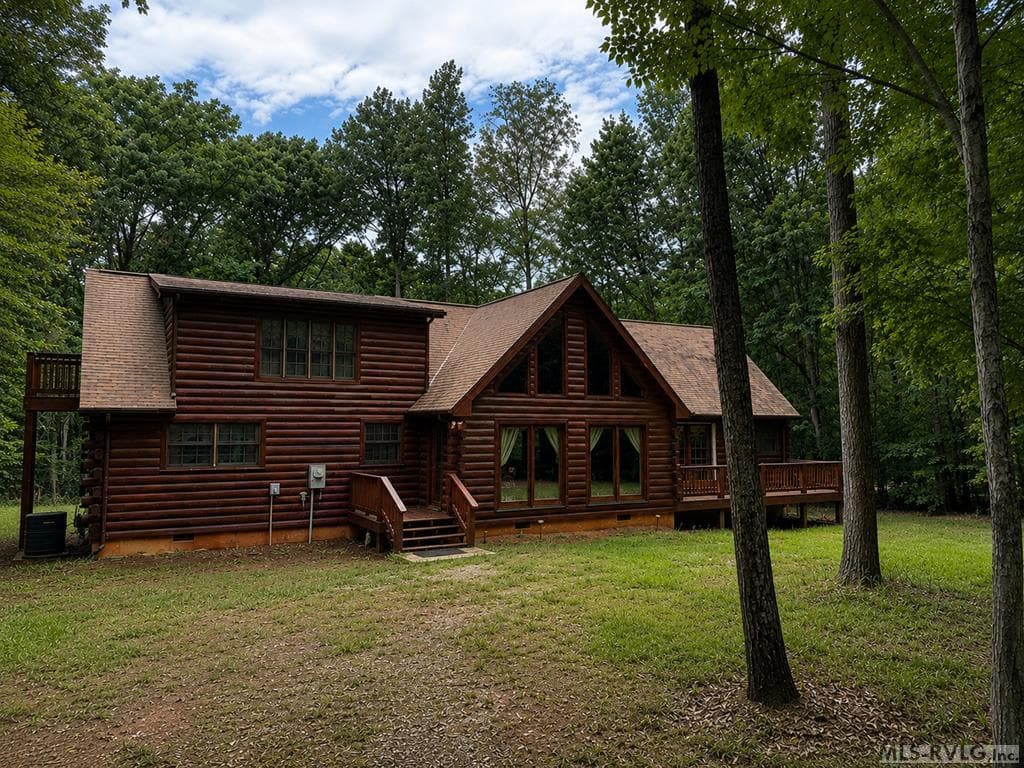 1607 Occanecchi Trail, Ebony VA 23845