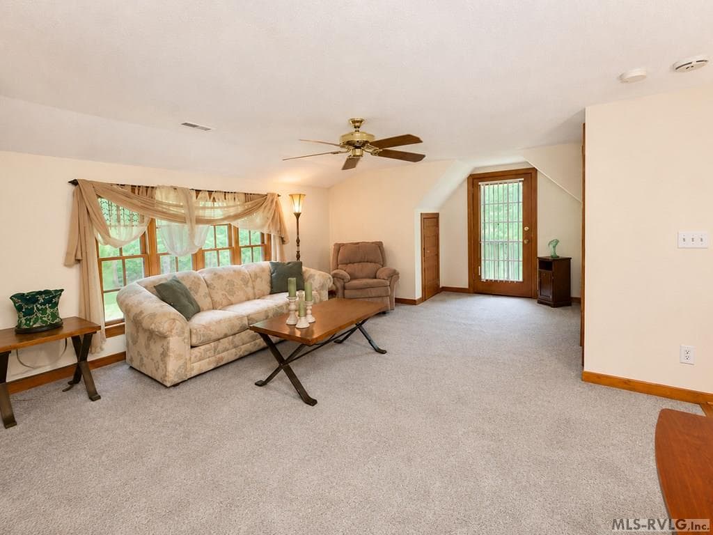 1607 Occanecchi Trail, Ebony VA 23845 photo 18