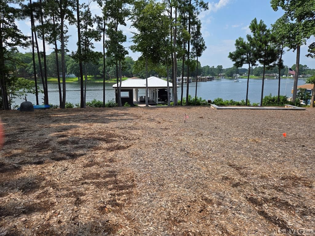 354 Lookout Point Drive, Valentines VA 23887