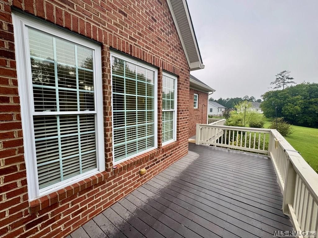 The Deck to the Left