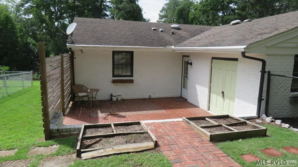 500 Raleigh Street, Roanoke Rapids NC 27870 photo 3