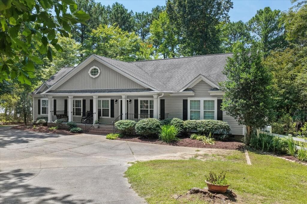 725 Valentines Street, Gasburg VA 23857 photo 15