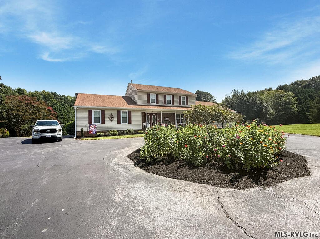 Residential/Vacation at 904 Forest Ln, South Hill VA 23970, South Hill, photo 36 of 68