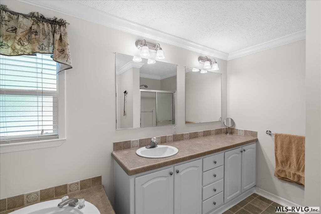 Modular-Off Frame,Residential/Vacation at 124 Lakeview Drive, Bracey VA 23919, Bracey, photo 23 of 41