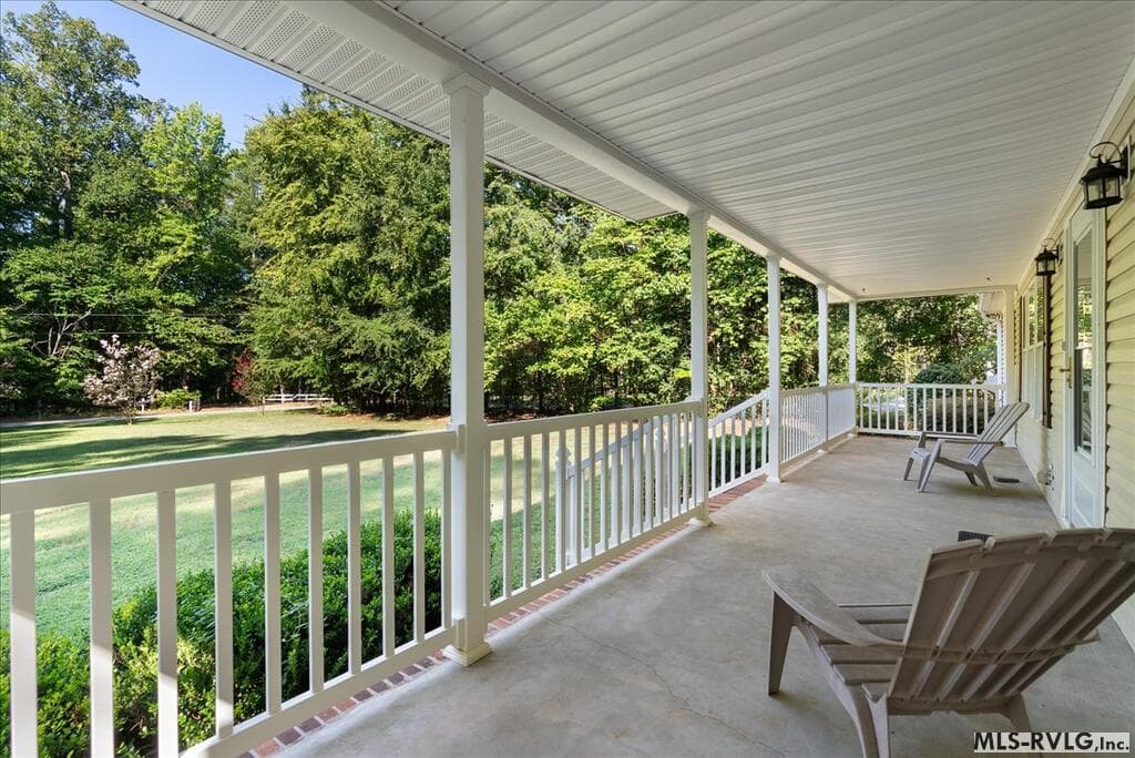Modular-Off Frame,Residential/Vacation at 124 Lakeview Drive, Bracey VA 23919, Bracey, photo 9 of 41