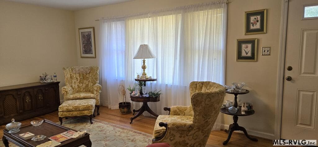 Residential/Vacation at 127 Poplar St, Roanoke Rapids NC 27870, Roanoke Rapids, photo 7 of 27