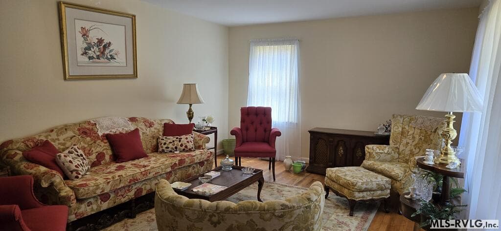 Residential/Vacation at 127 Poplar St, Roanoke Rapids NC 27870, Roanoke Rapids, photo 5 of 27