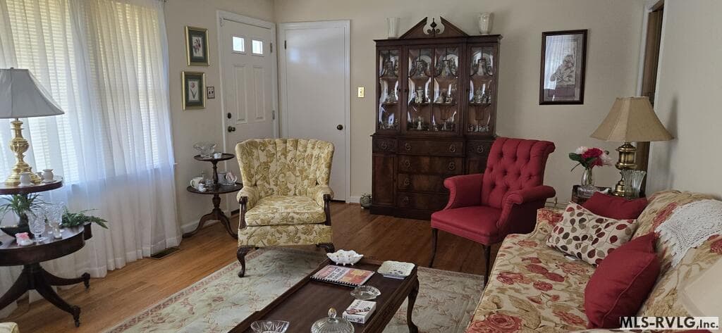 Residential/Vacation at 127 Poplar St, Roanoke Rapids NC 27870, Roanoke Rapids, photo 8 of 27