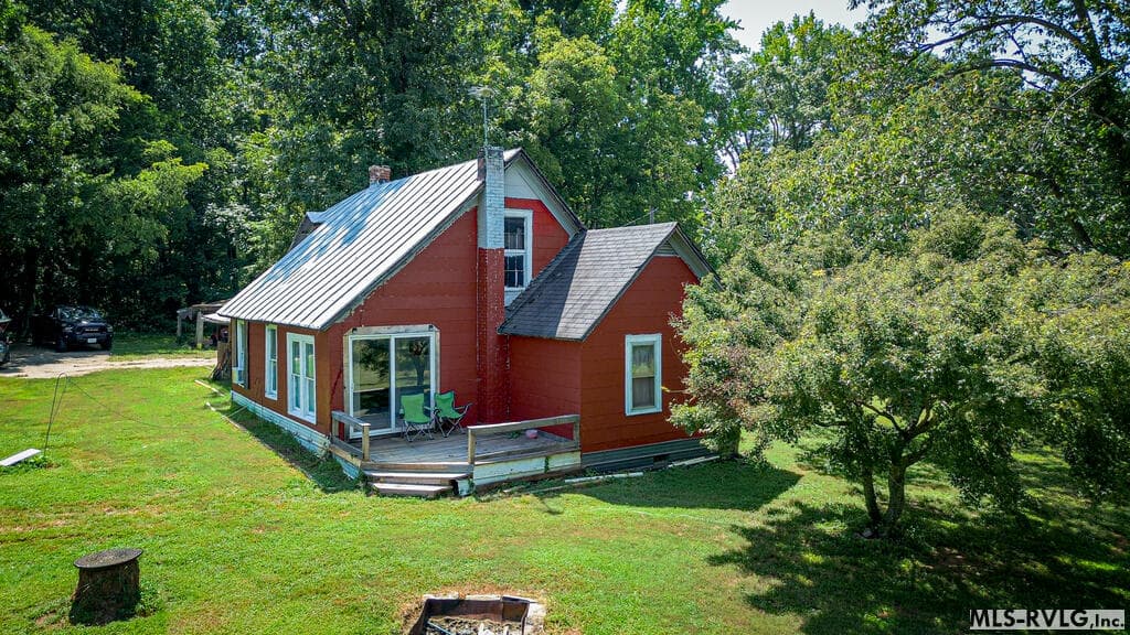Residential/Vacation at 652 Bailey Dr, Chase City VA 23924, Chase City, photo 3 of 46