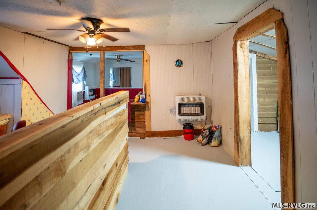 Residential/Vacation at 652 Bailey Dr, Chase City VA 23924, Chase City, photo 14 of 46