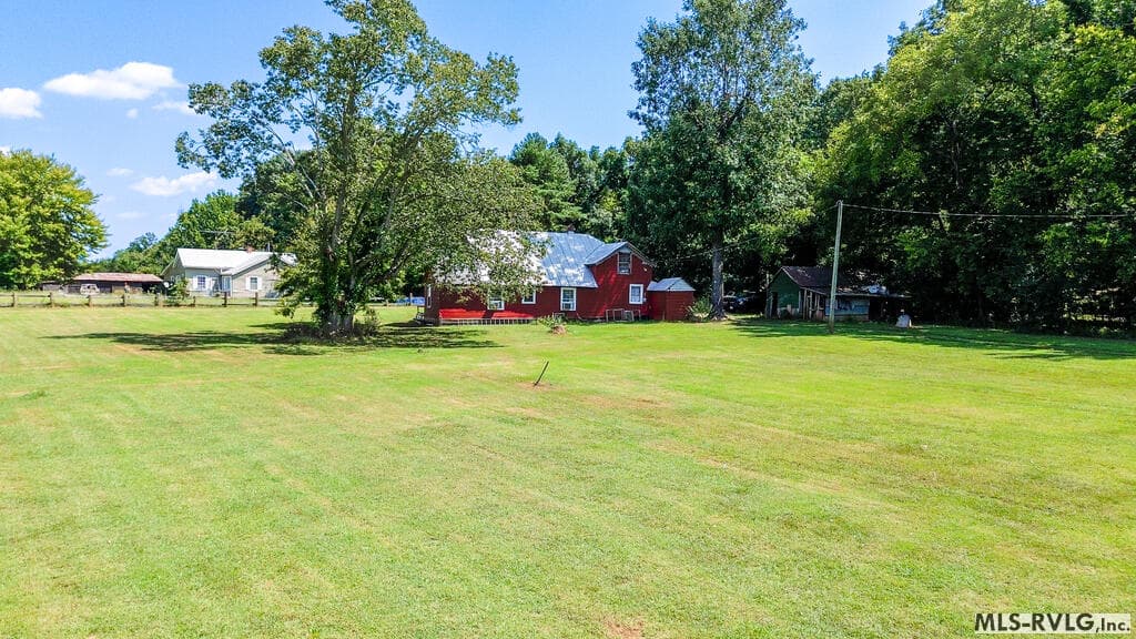 Residential/Vacation at 652 Bailey Dr, Chase City VA 23924, Chase City, photo 37 of 46