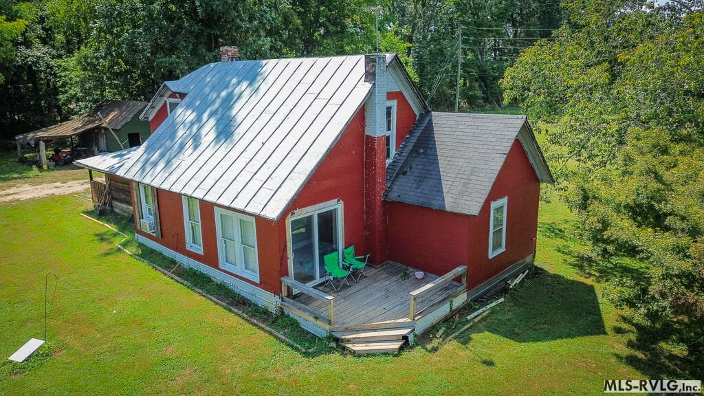 Residential/Vacation at 652 Bailey Dr, Chase City VA 23924, Chase City, photo 4 of 46
