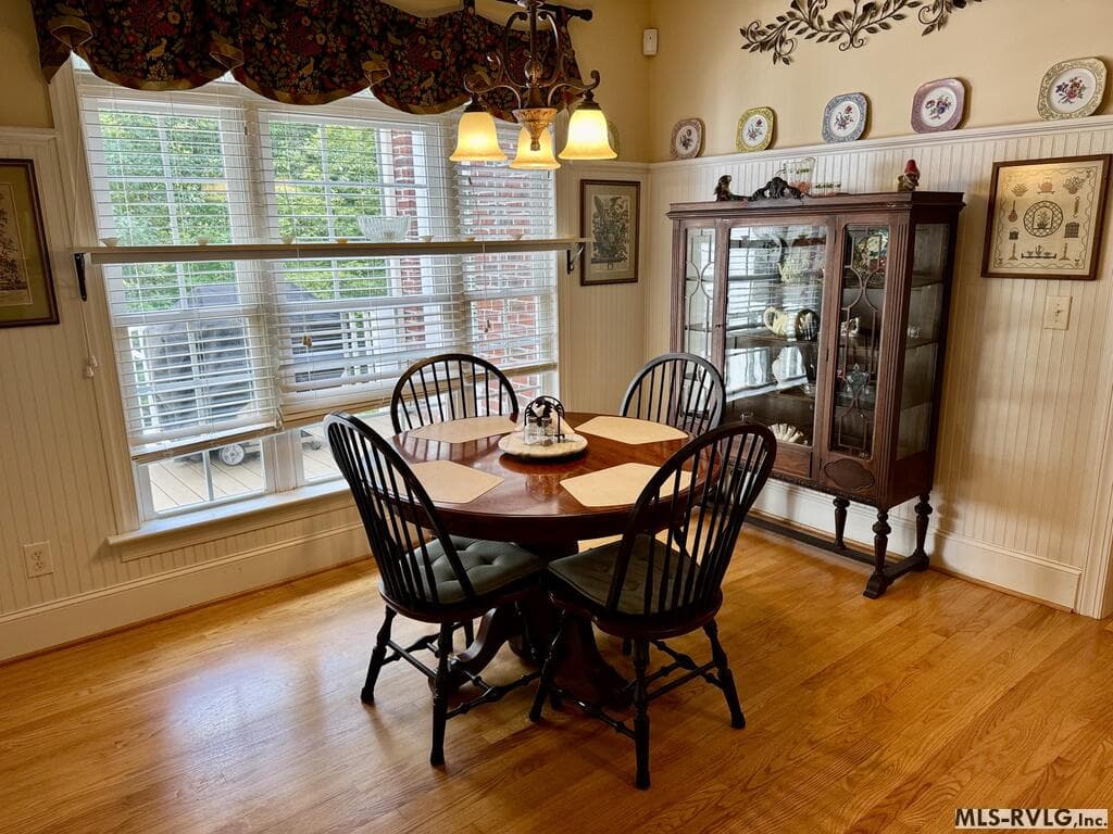 The Breakfast Nook - 207 Sir Payton Dr., Clarksville VA 23927, Clarksville