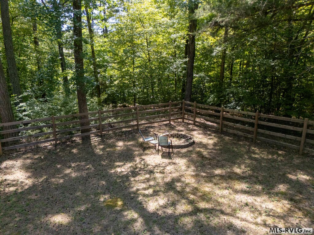 Fenced in side yard - 639 Holly Grove Ln, Bracey VA 23919, Bracey