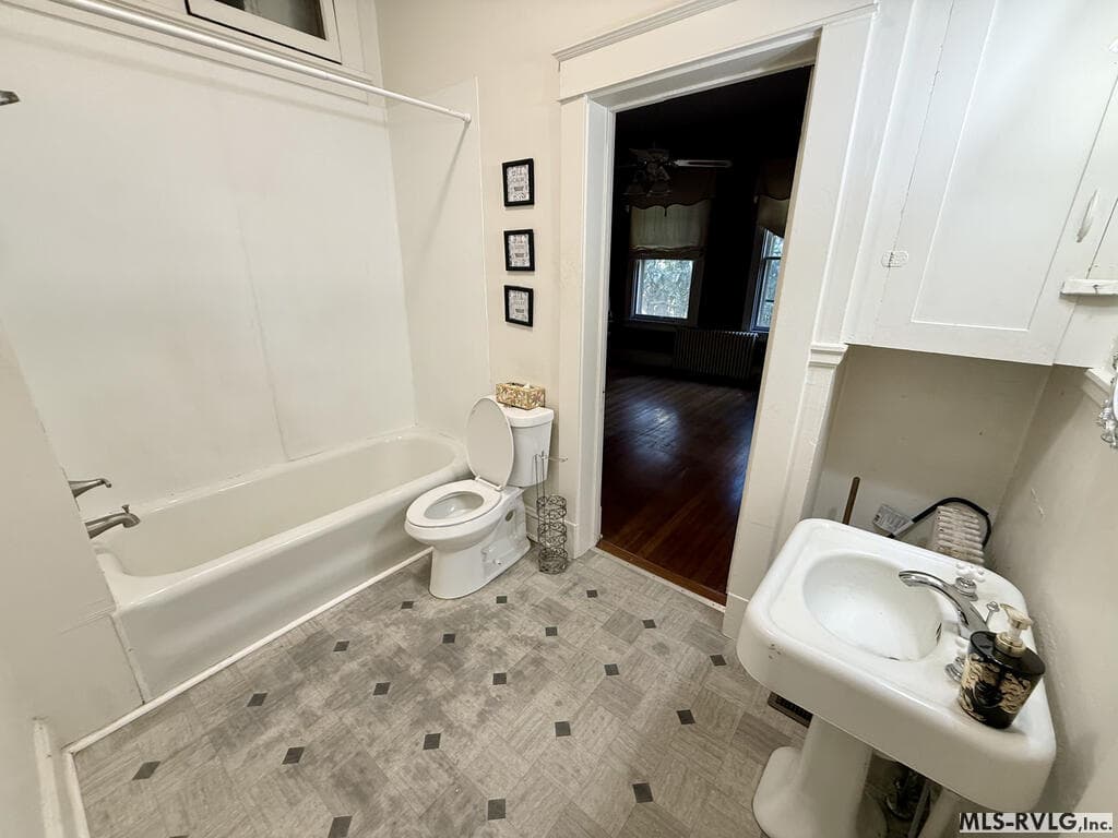 Residential/Vacation at 405 S Main Street, Lawrenceville VA 23868, Lawrenceville, photo 7 of 19