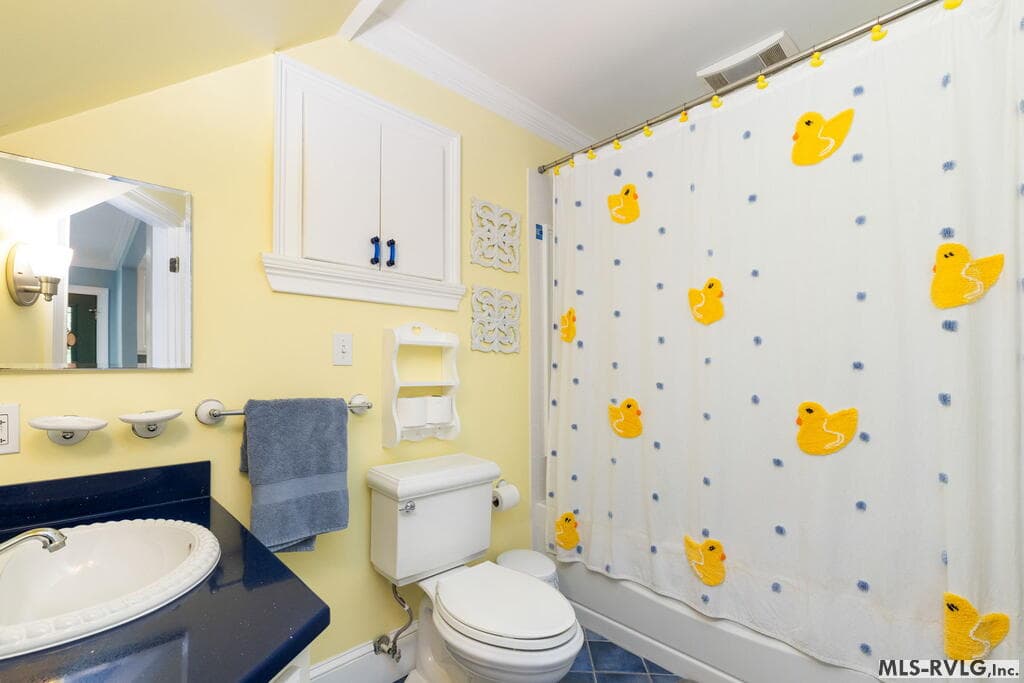 Second Home Bathroom - 636 Beechwood Drive, Bracey VA 23919, Bracey