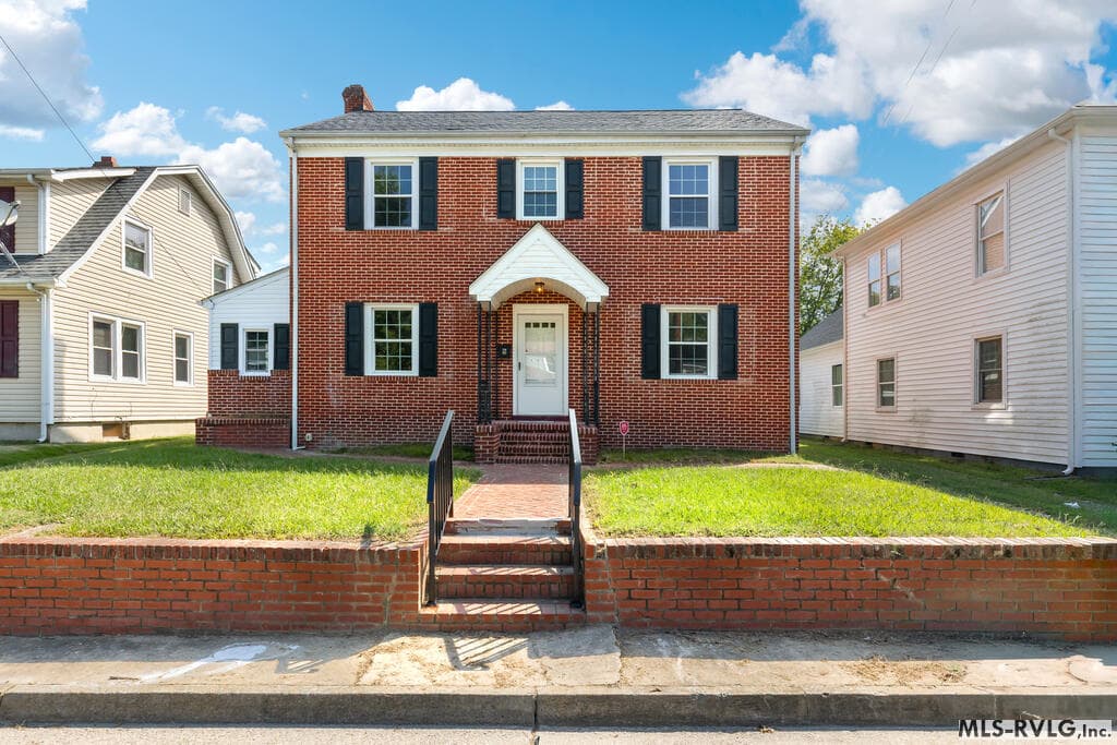 738 Halifax St, Emporia VA 23847