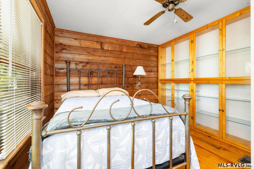 Residential/Vacation at 496 Hinton Mill Road, Boydton VA 23917, Boydton, photo 14 of 56