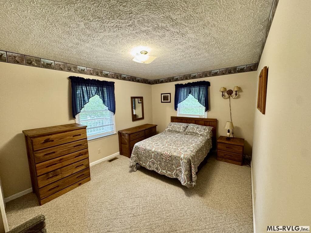 Residential/Vacation at 994 Strawberry Lane, Buffalo Junction VA 24529, Buffalo Junction, photo 17 of 35