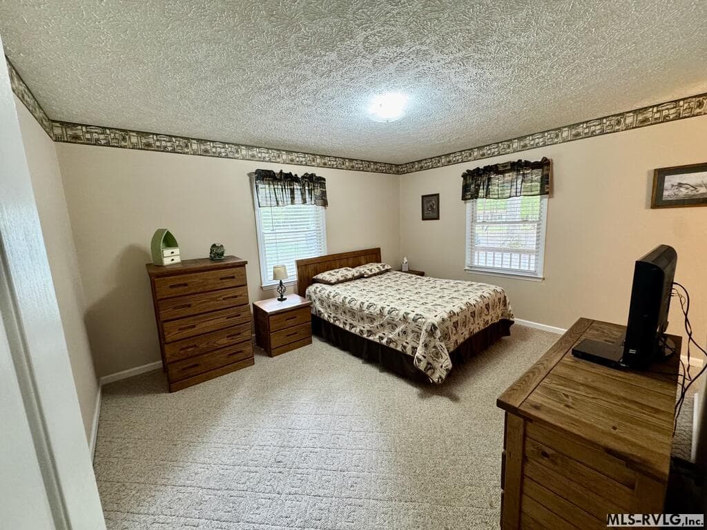 Residential/Vacation at 994 Strawberry Lane, Buffalo Junction VA 24529, Buffalo Junction, photo 12 of 35