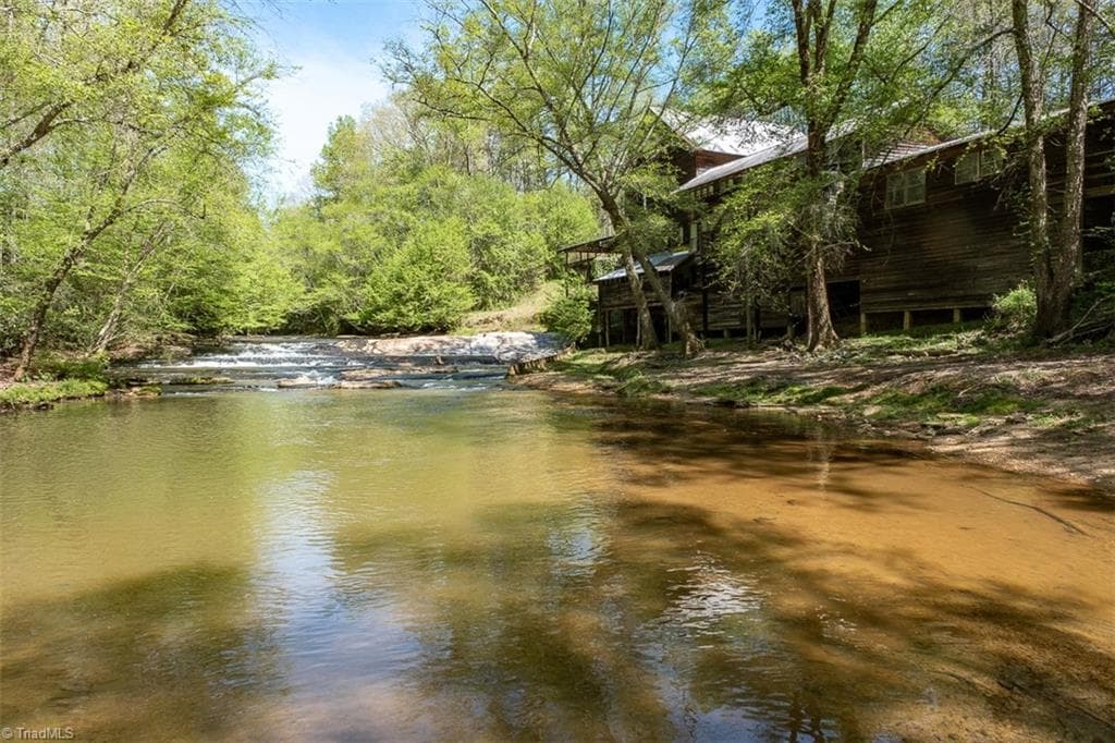 Remarks at 318 Elkin Creek Mill Road, Elkin NC 28621, photo 11 of 50
