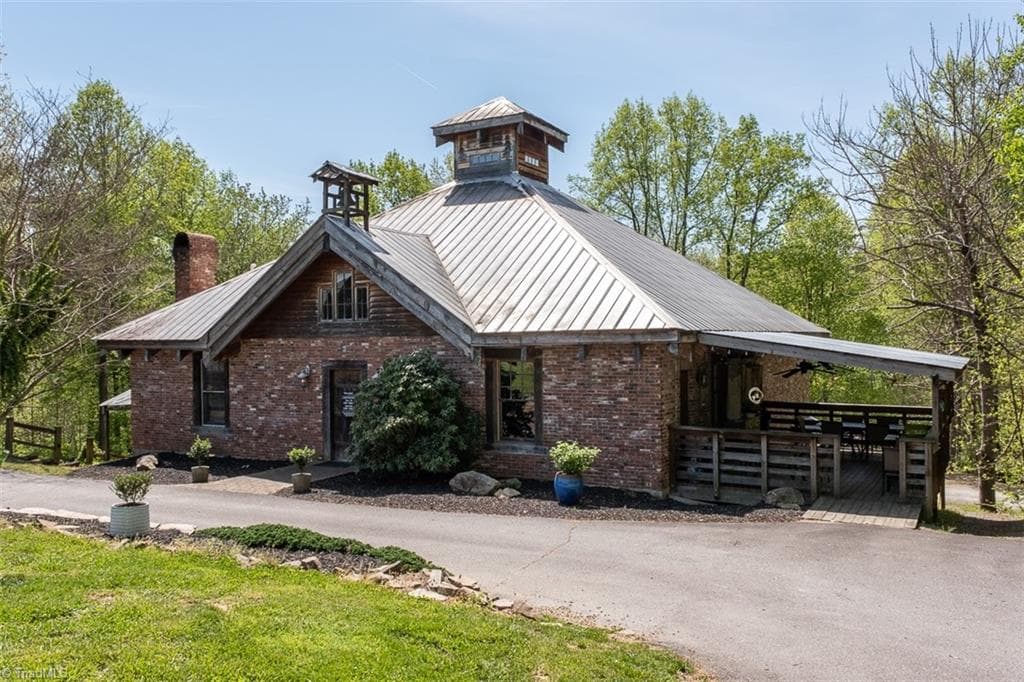 Stick/Site Built at 318 Elkin Creek Mill Road, Elkin NC 28621, photo 23 of 29
