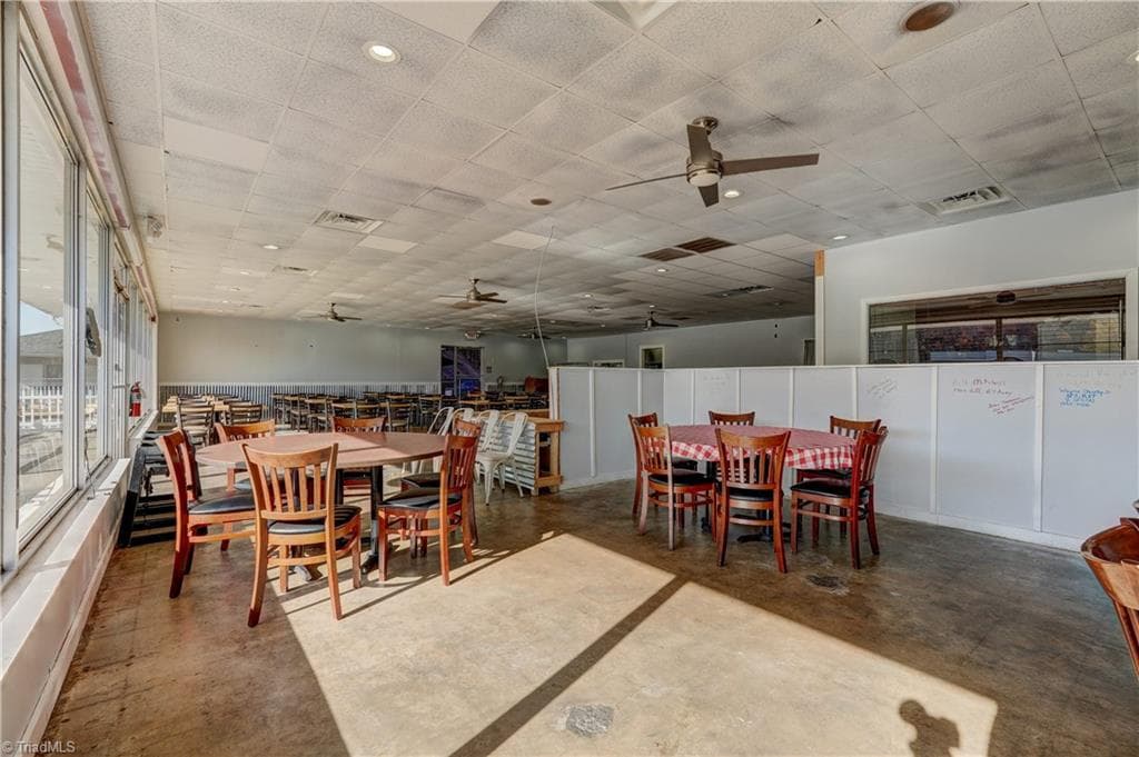 Remarks at 247 W Kings Highway, Eden NC 27288, Eden, photo 23 of 100