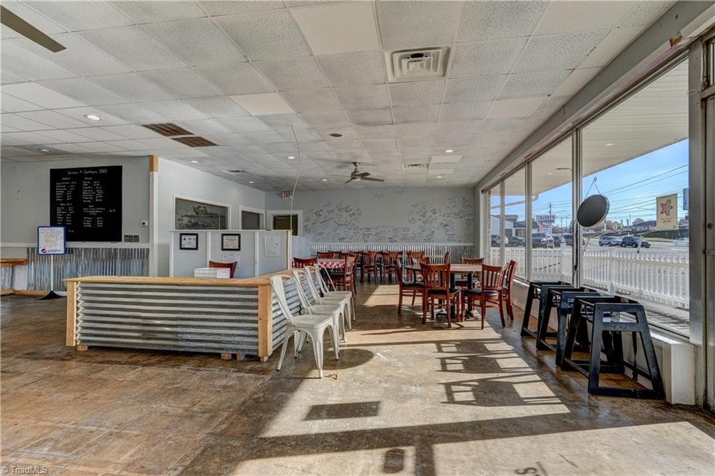 Remarks at 247 W Kings Highway, Eden NC 27288, Eden, photo 21 of 100