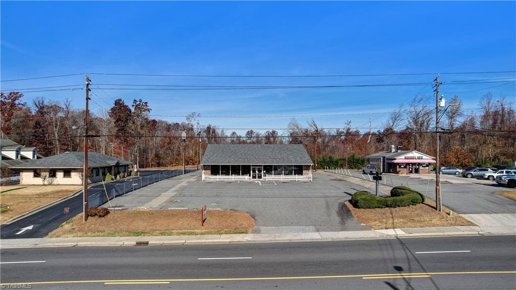 Remarks at 247 W Kings Highway, Eden NC 27288, Eden, photo 7 of 100