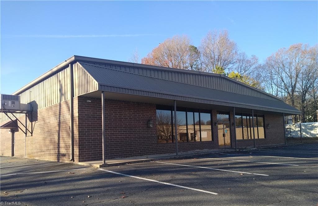 603 N Fayetteville Street, Asheboro NC 27203